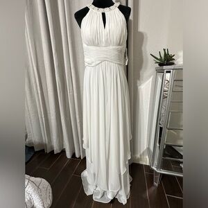NWT David’s Bridal dress-soft white- size 10- long keyhole w/ beaded neck-